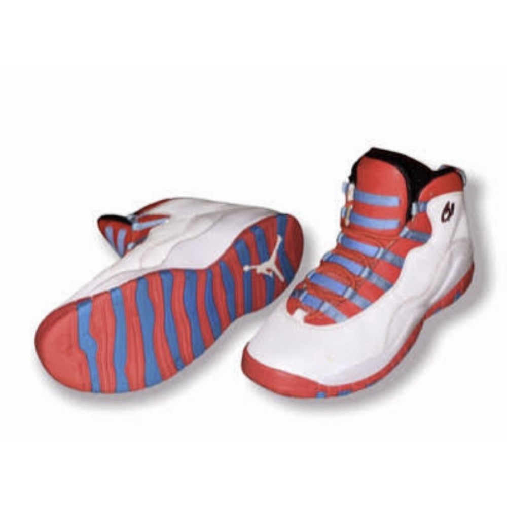 Nike Air Jordan 10 Retro City Pack Chicago Size 4.5 youth